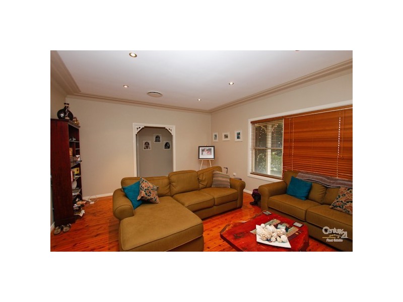 75 Bayview Street, Warners Bay NSW 2282