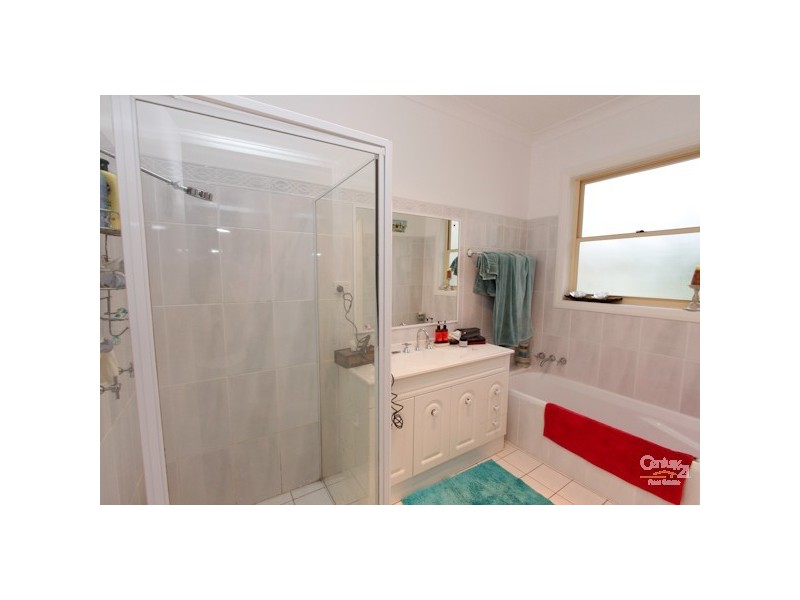 75 Bayview Street, Warners Bay NSW 2282