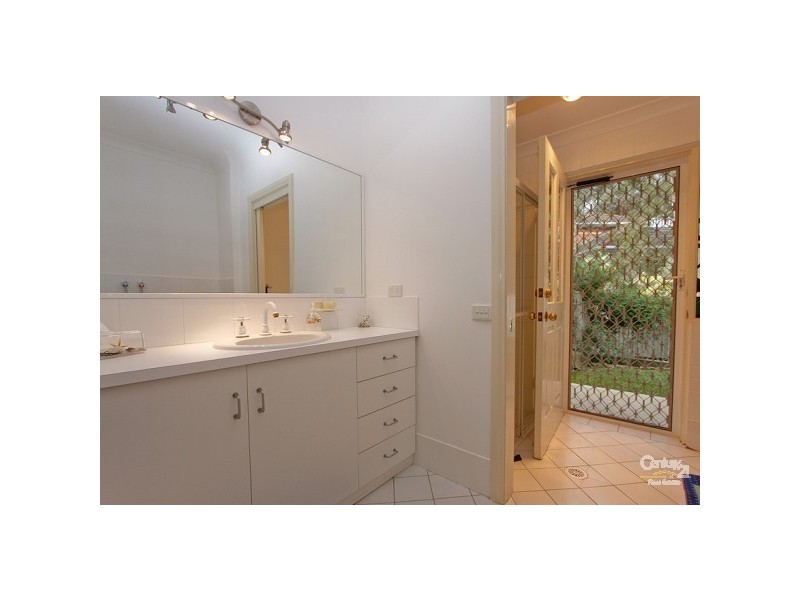 20 Wollundry Close, Eleebana NSW 2282