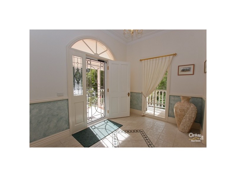 20 Wollundry Close, Eleebana NSW 2282