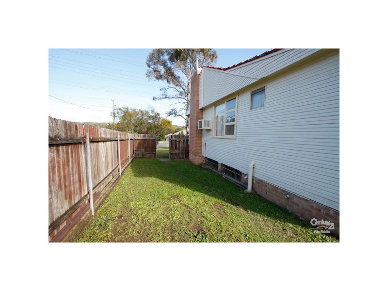 67 Warners Bay Road, Warners Bay NSW 2282