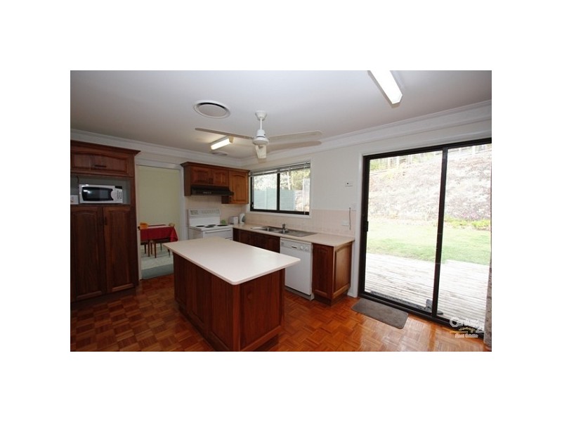 32 Christopher Avenue, Valentine NSW 2280