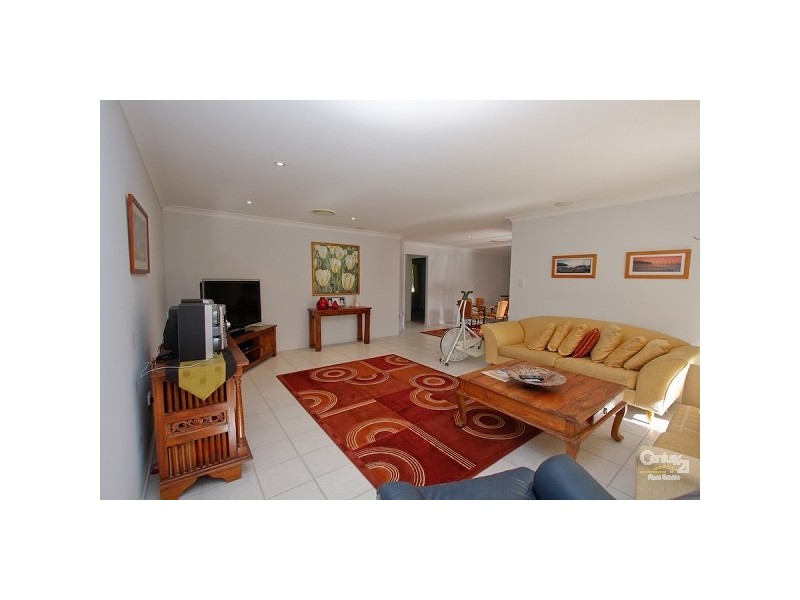 6 Cabernet Close, Eleebana NSW 2282