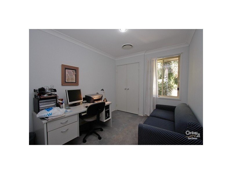 6 Cabernet Close, Eleebana NSW 2282