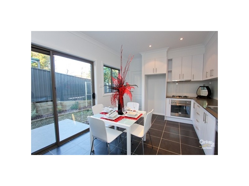 1-4/8 Bayview Street, Warners Bay NSW 2282
