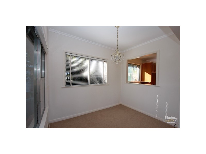 6 Butler Crescent, Warners Bay NSW 2282