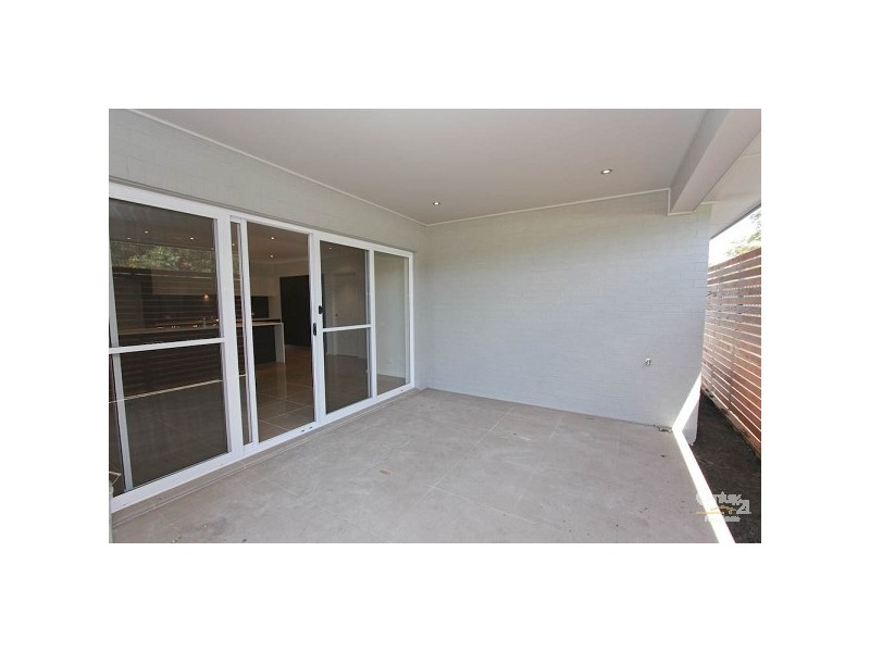 25 John Darling Avenue, Belmont North NSW 2280