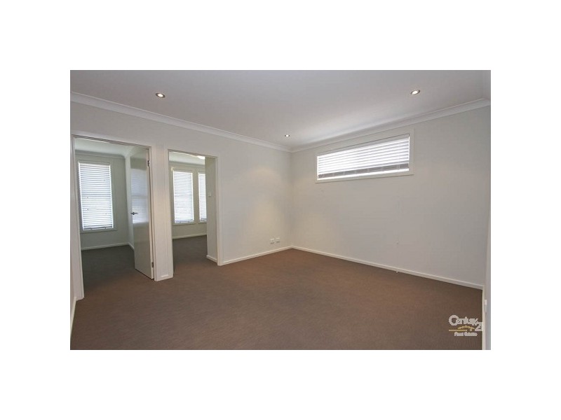 25 John Darling Avenue, Belmont North NSW 2280