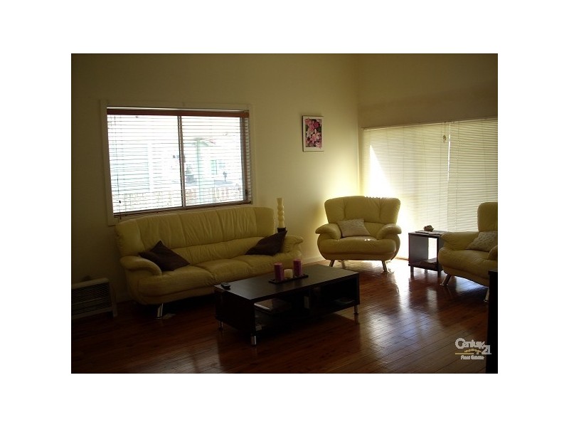 12 Anzac Parade, Teralba NSW 2284