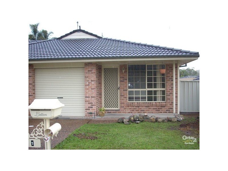 1/12 Monarch Crescent, Valentine NSW 2280