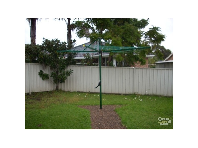 1/12 Monarch Crescent, Valentine NSW 2280