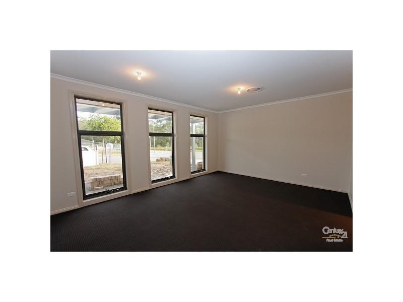 26 Burrong Street, Fletcher NSW 2287