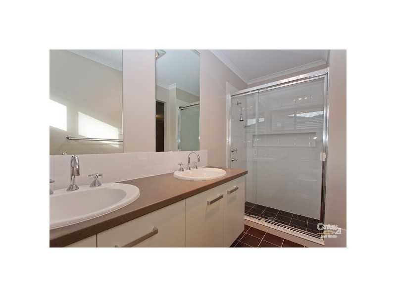 26 Burrong Street, Fletcher NSW 2287
