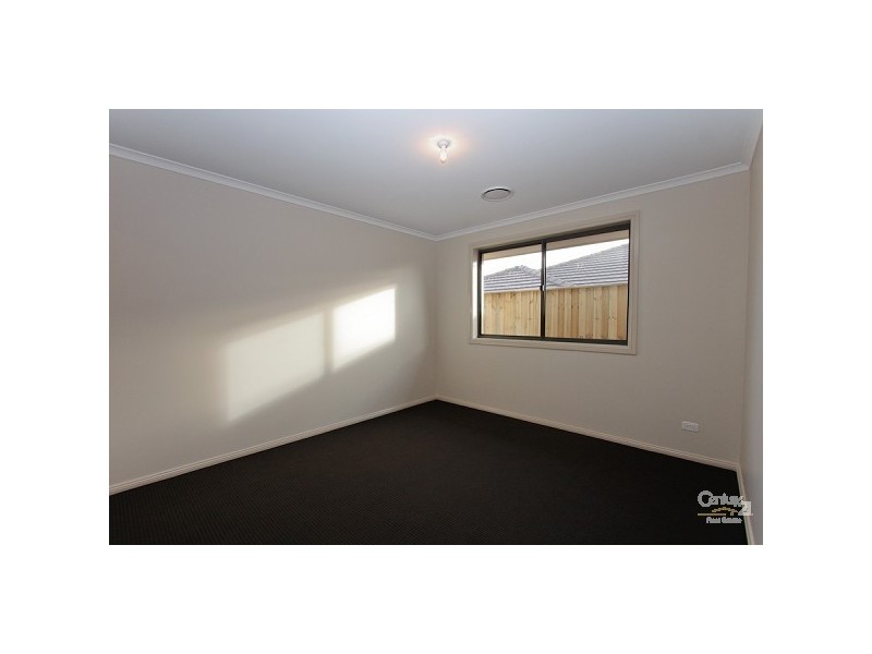 26 Burrong Street, Fletcher NSW 2287