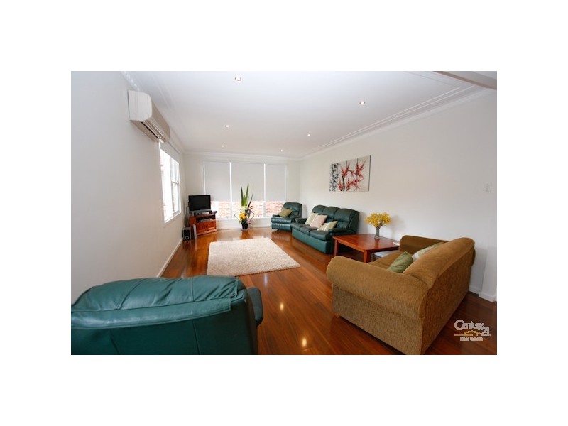 1 Berringar Road, Valentine NSW 2280