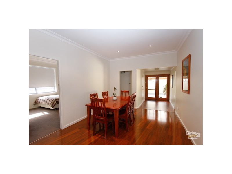 1 Berringar Road, Valentine NSW 2280
