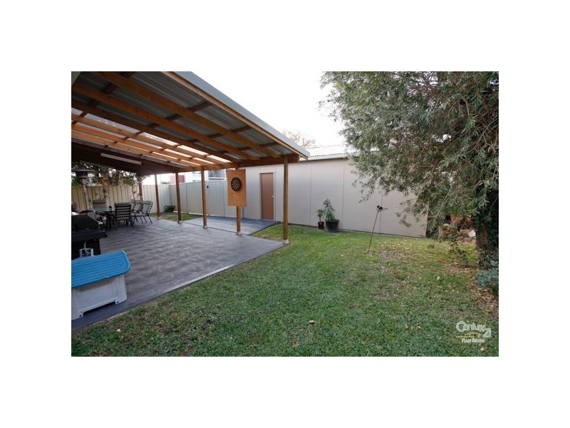 1 Berringar Road, Valentine NSW 2280