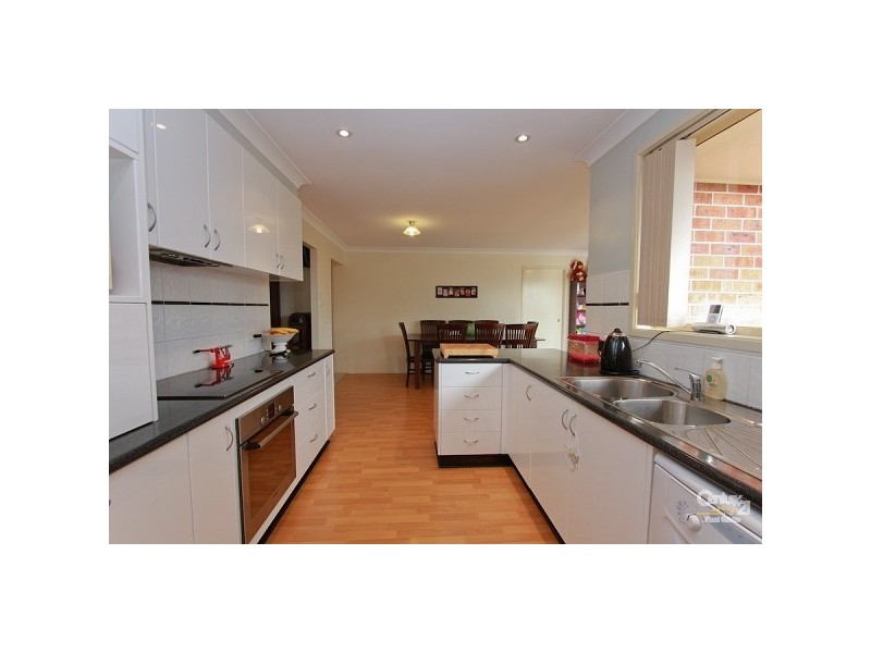 14 Gundaroo Circuit, Maryland NSW 2287