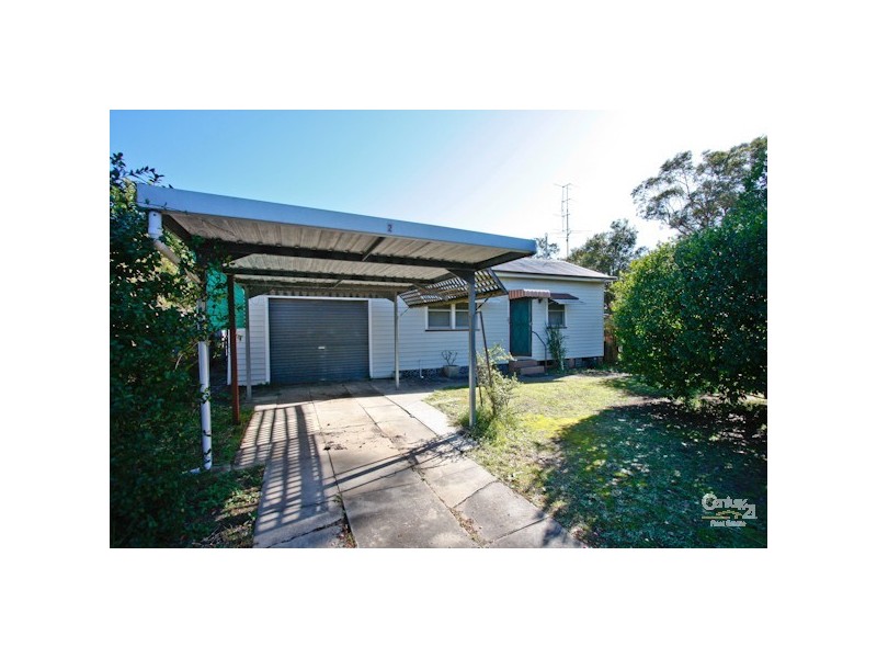 2 Andrew Street, Warners Bay NSW 2282