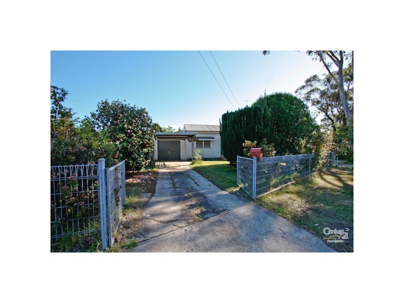 2 Andrew Street, Warners Bay NSW 2282