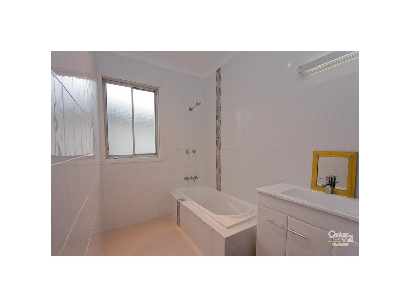 42 Edith Street, Speers Point NSW 2284