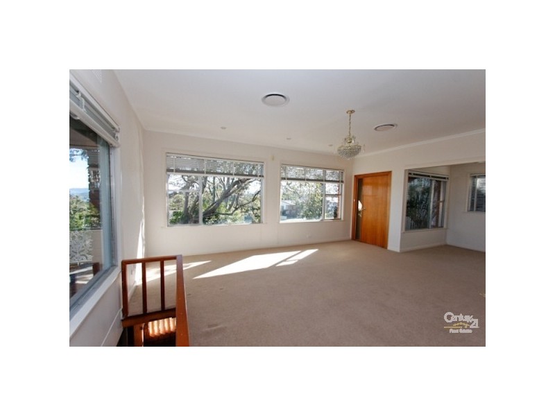6 Butler Crescent, Warners Bay NSW 2282