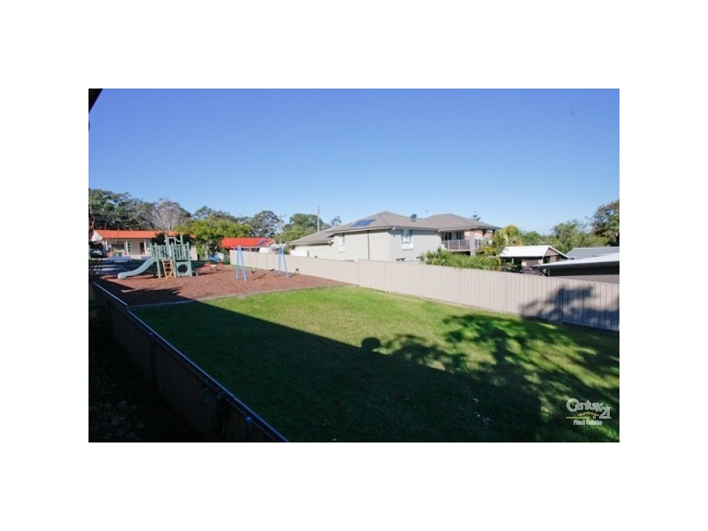 6 Butler Crescent, Warners Bay NSW 2282