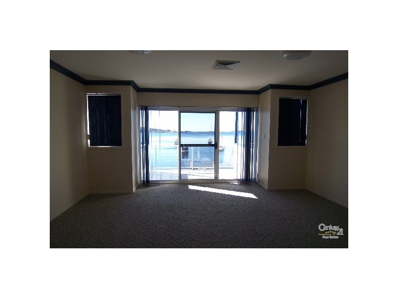 183 Fishing Point Road, Fishing Point NSW 2283