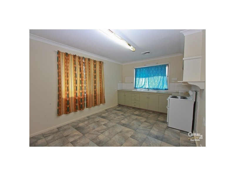 43 Tallawalla Road, Valentine NSW 2280