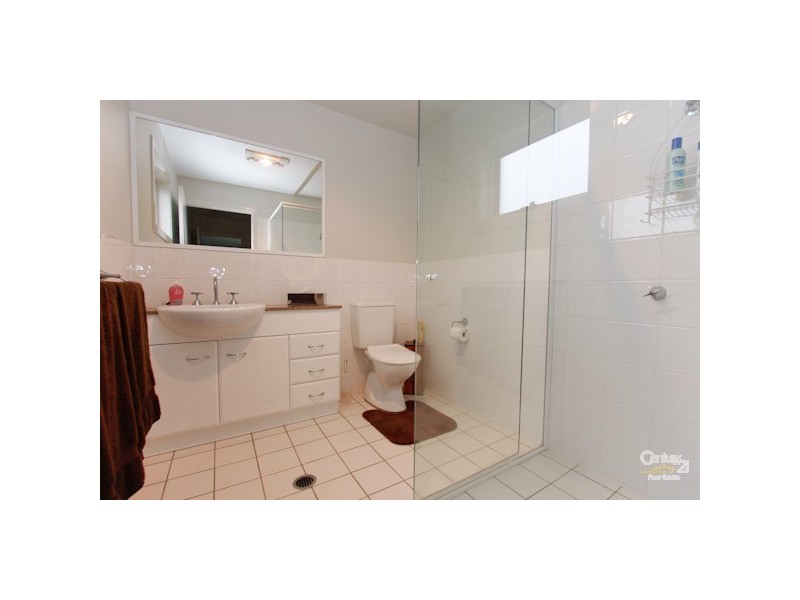 3/40 Allambee Place, Valentine NSW 2280