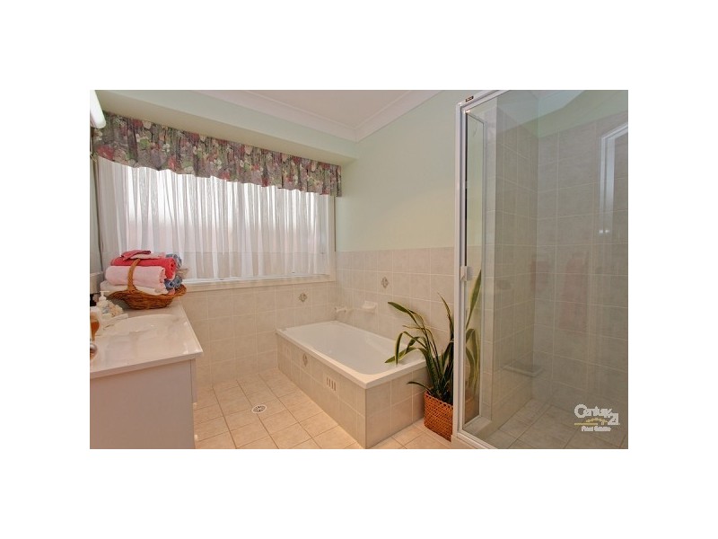 3 Jamescurt Close, Tingira Heights NSW 2290