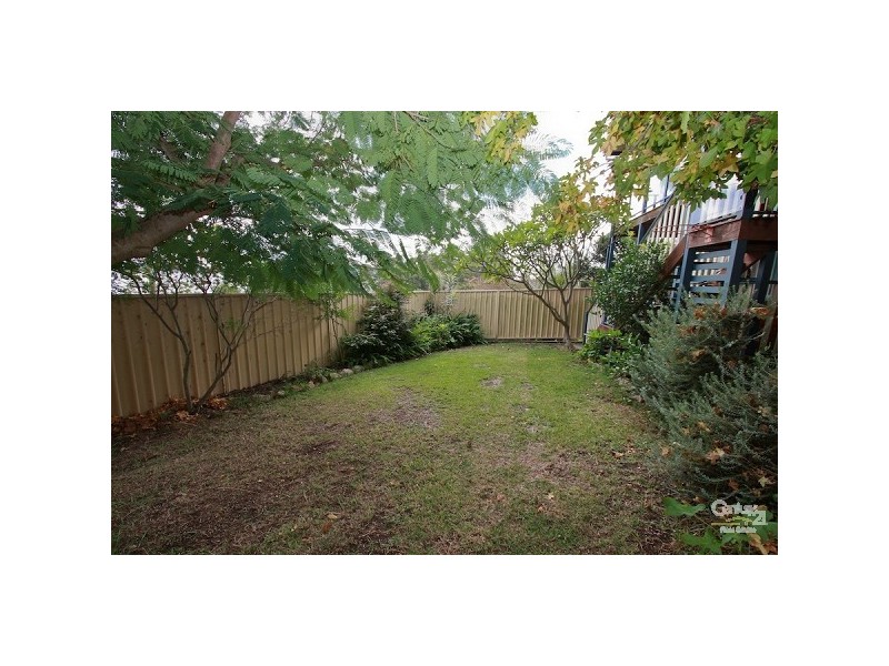 7 Croft Road, Eleebana NSW 2282