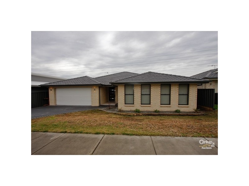 66 Dalmeny Drive, Macquarie Hills NSW 2285