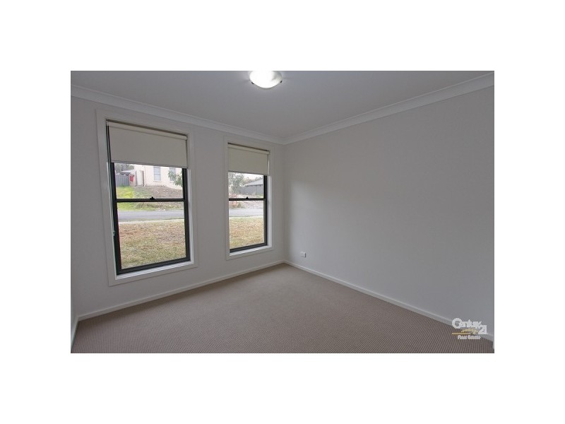 66 Dalmeny Drive, Macquarie Hills NSW 2285