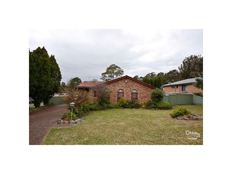 20 Davies Parade, Mount Hutton NSW 2290
