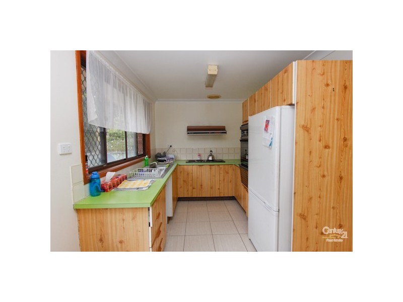 20 Davies Parade, Mount Hutton NSW 2290