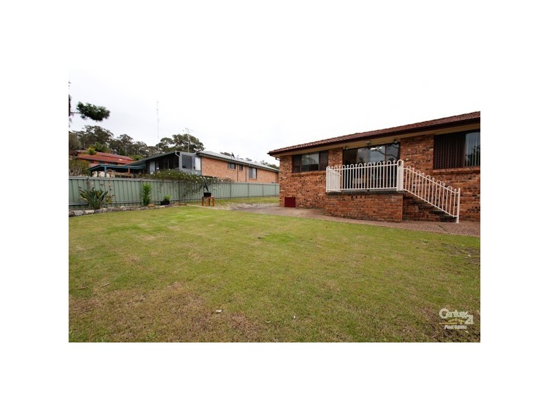 20 Davies Parade, Mount Hutton NSW 2290