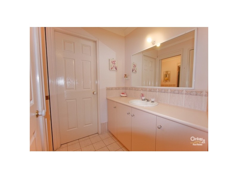 2/75 Mills Street, Warners Bay NSW 2282