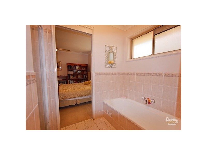 2/75 Mills Street, Warners Bay NSW 2282
