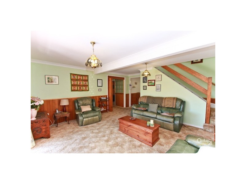 16 Albert Street, Valentine NSW 2280