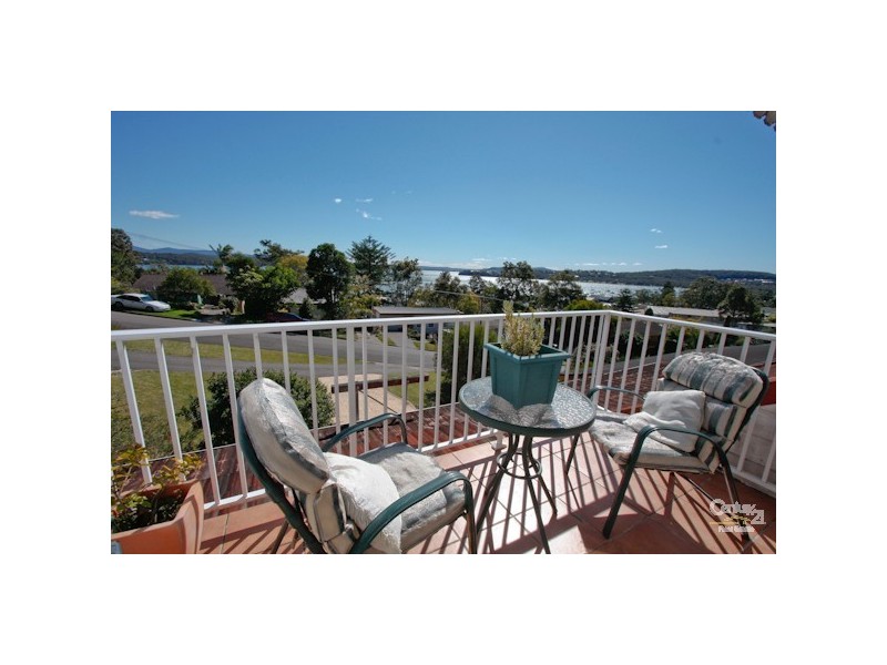 16 Albert Street, Valentine NSW 2280