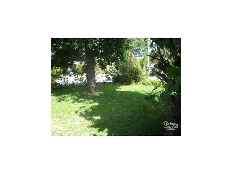 12 Valentine Crescent, Valentine NSW 2280