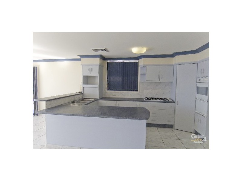 183 Fishing Point Road, Fishing Point NSW 2283