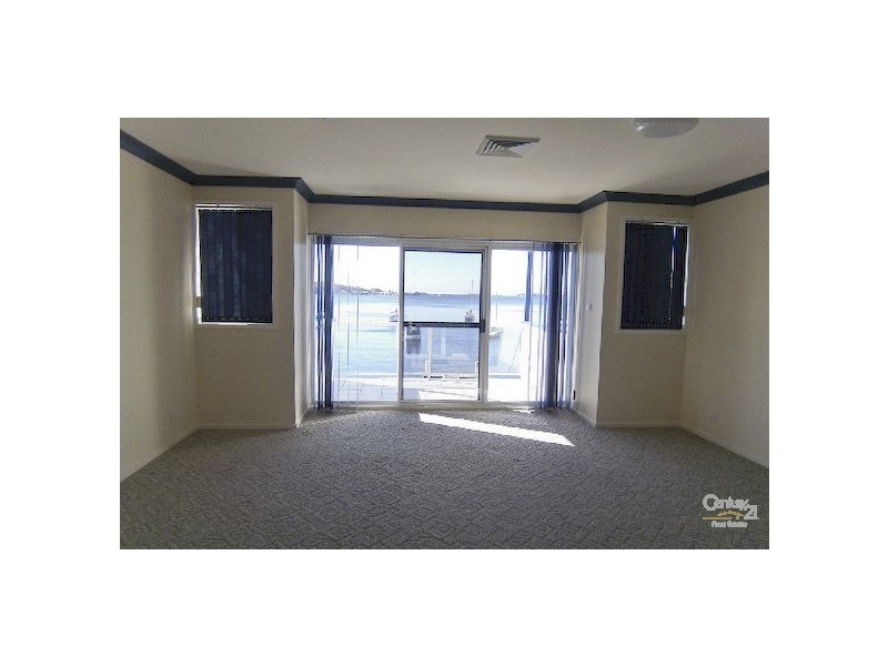 183 Fishing Point Road, Fishing Point NSW 2283