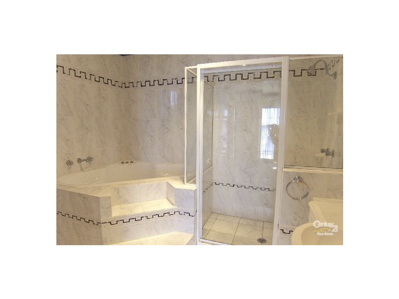 183 Fishing Point Road, Fishing Point NSW 2283