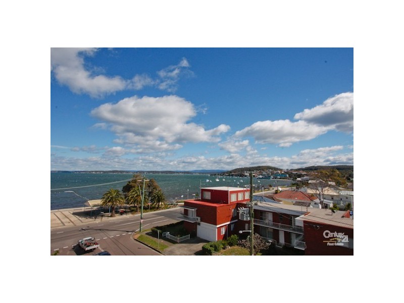 11/24-26 Brooks Parade, Belmont NSW 2280