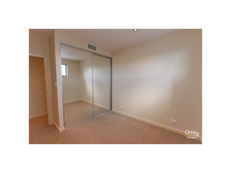 11/24-26 Brooks Parade, Belmont NSW 2280
