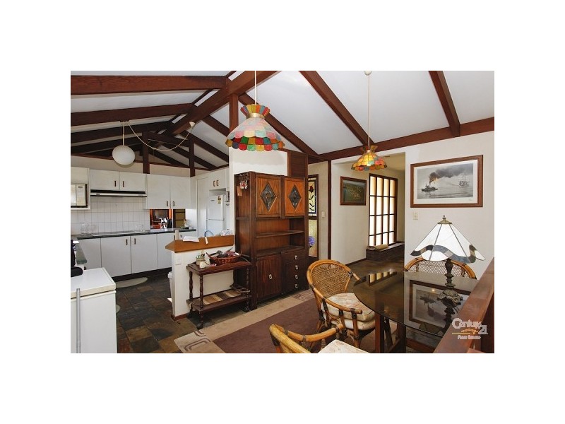 40 Albert Street, Valentine NSW 2280