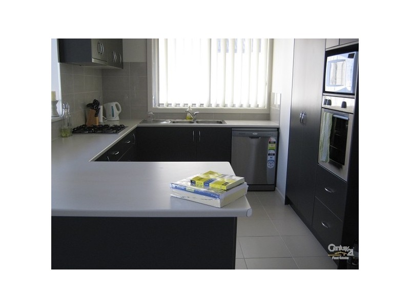 10 Melton Place, Croudace Bay NSW 2280