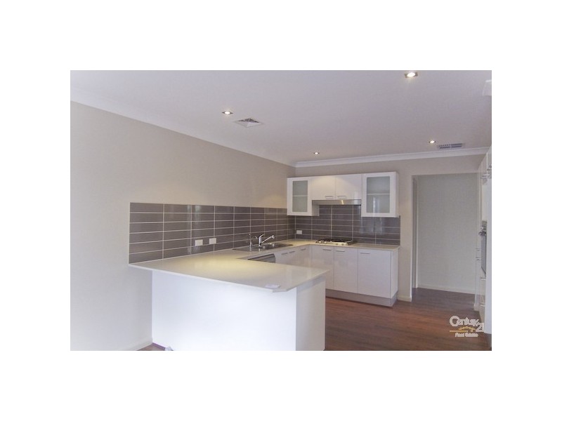 27 The Hill, Valentine NSW 2280